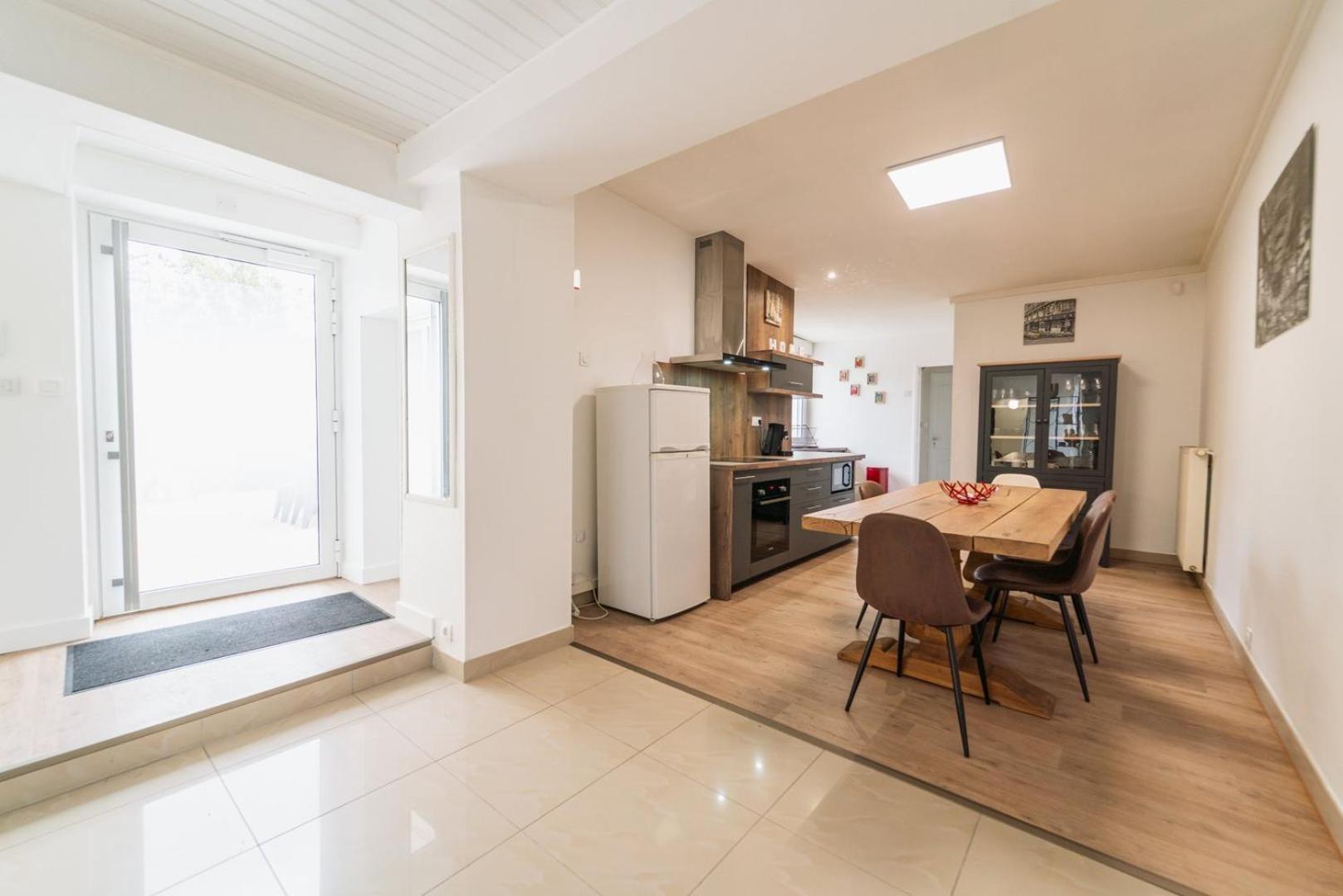 Le Gue Sourdeau: 150M² 5 Min From Futuroscope Lejlighed Chasseneuil-du-Poitou Eksteriør billede